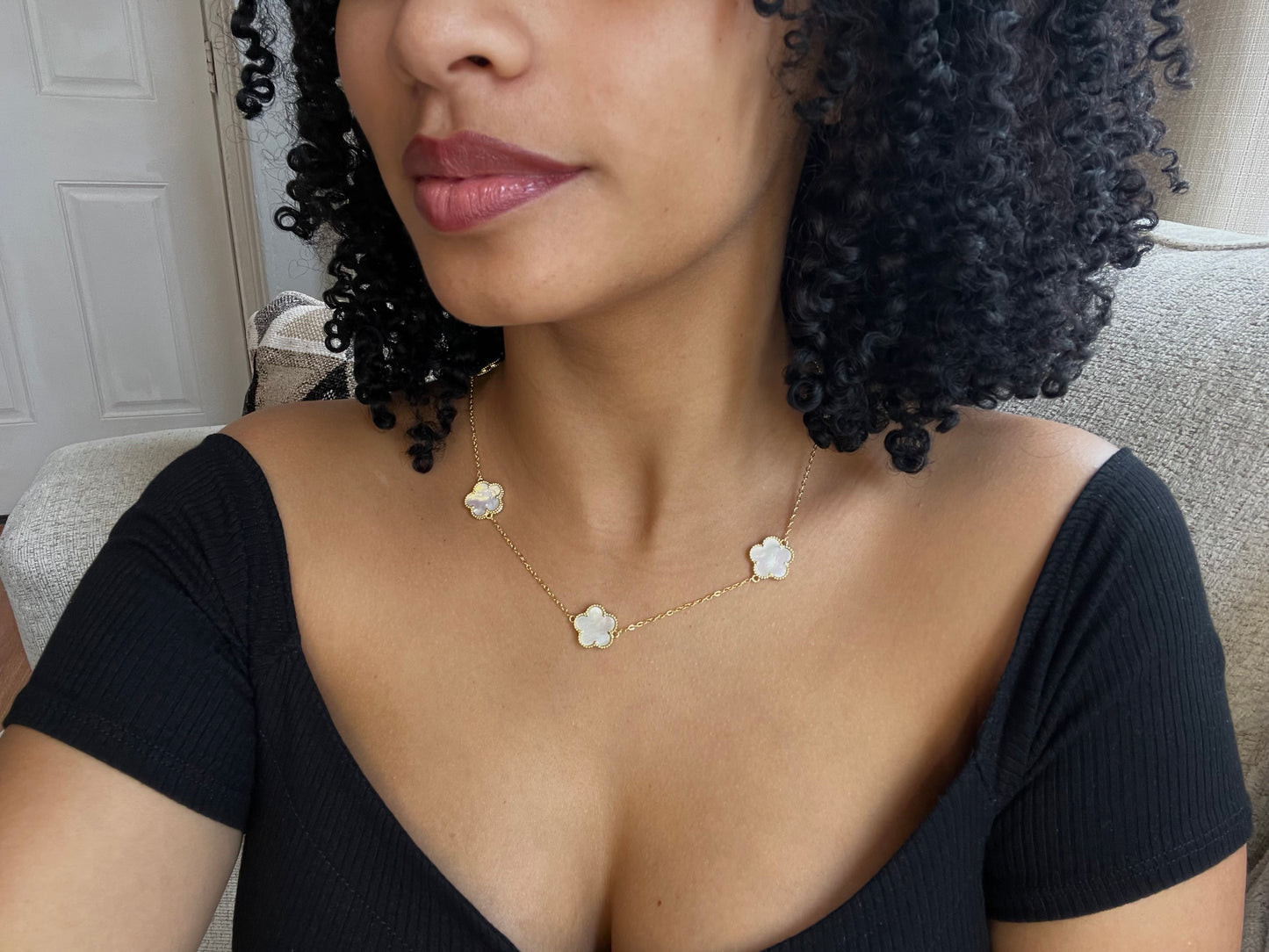 LUCY CLOVER NECKLACE