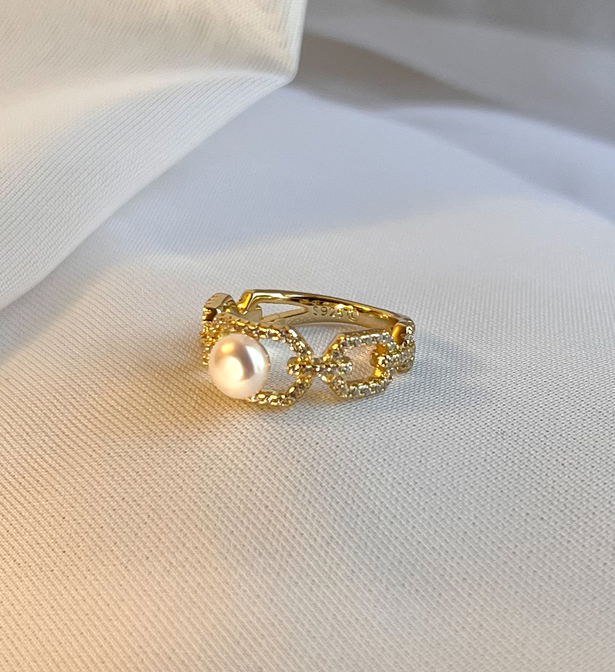 PEARL LINK RING