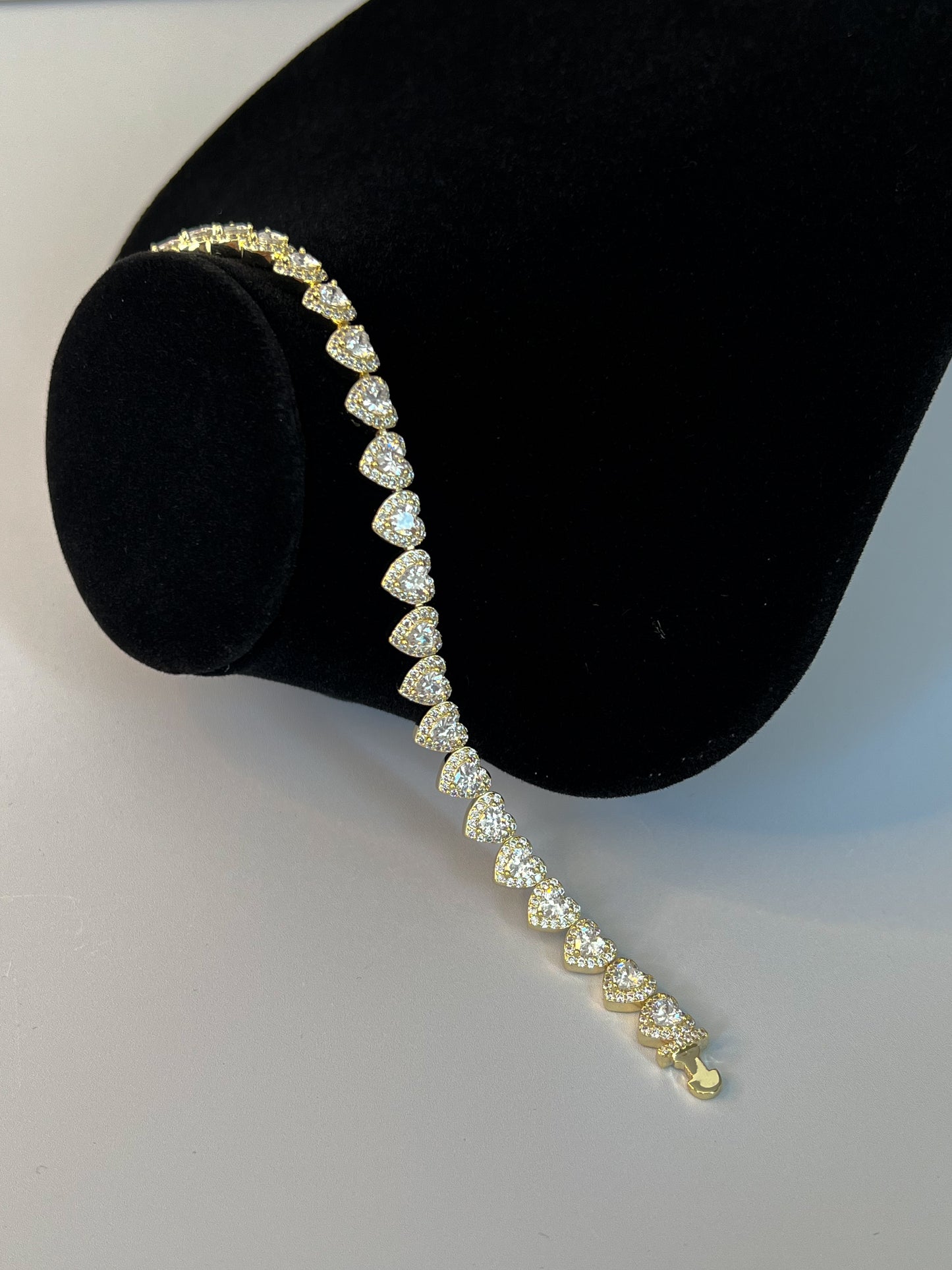 MARY HEART TENNIS BRACELET