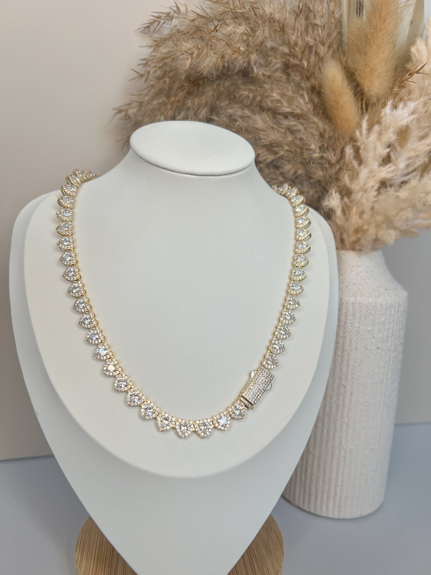 MARY HEART TENNIS NECKLACE