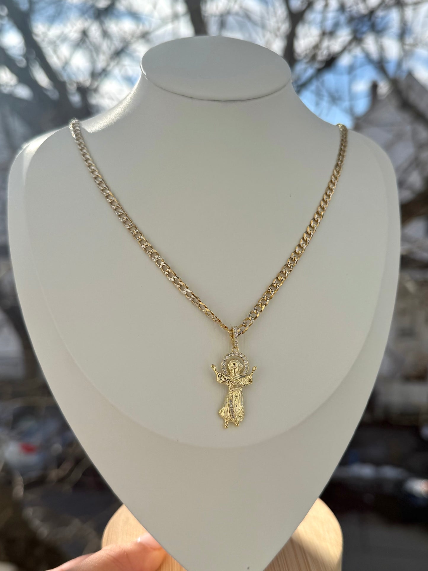 Divino Niño Necklace