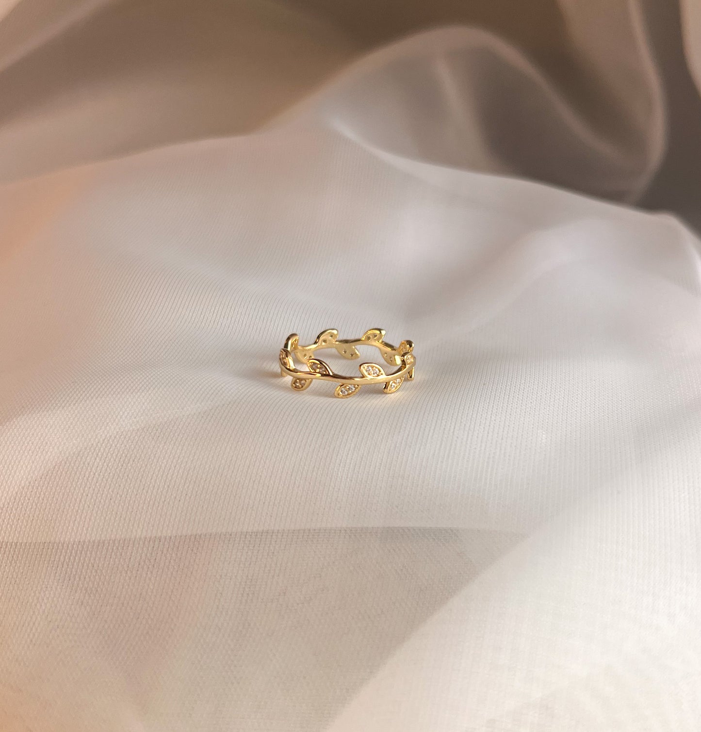 LEAF RING
