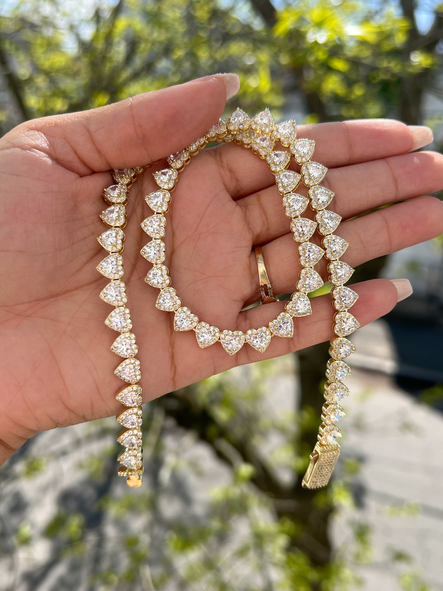 MARY HEART TENNIS NECKLACE