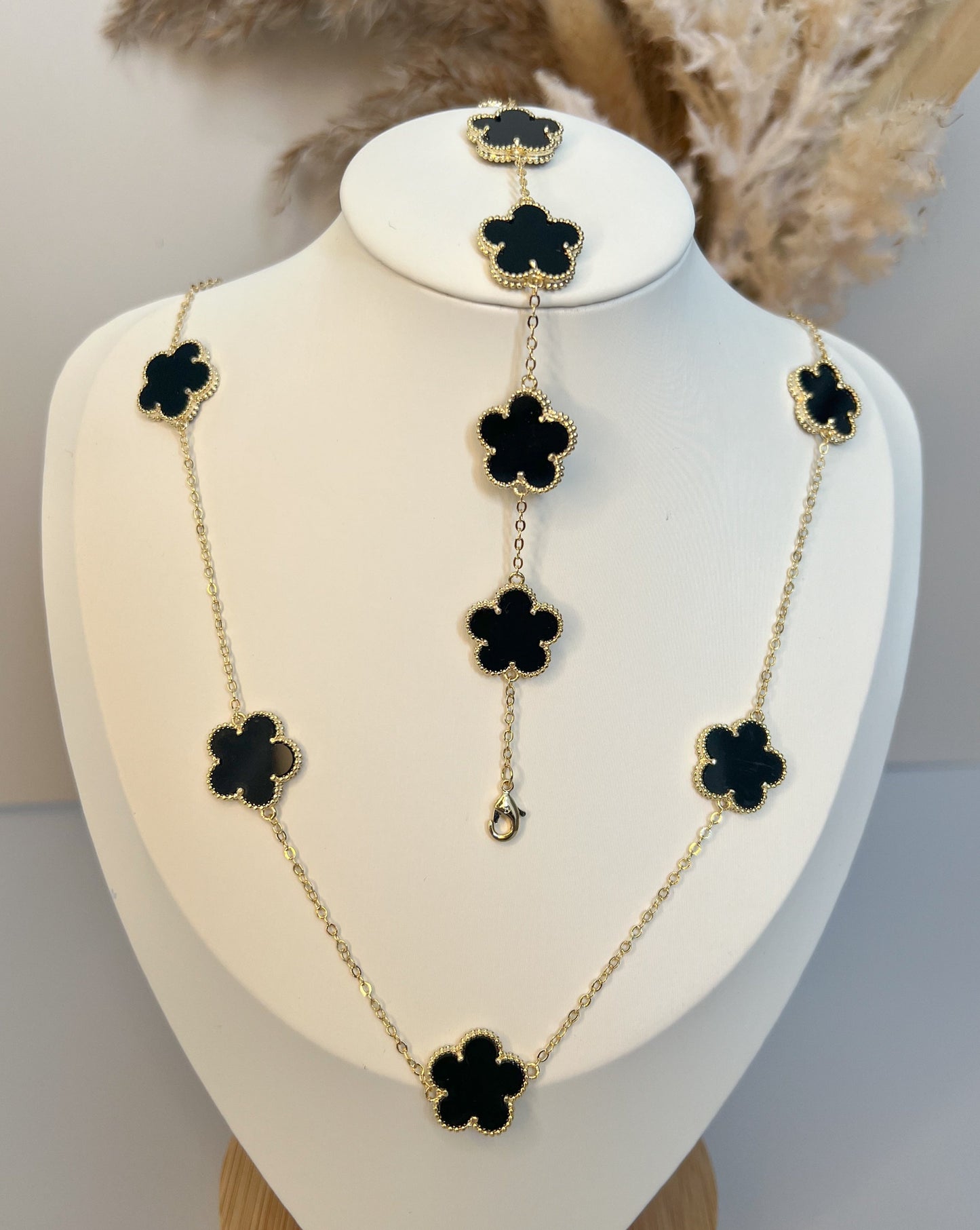 LUCY CLOVER SET