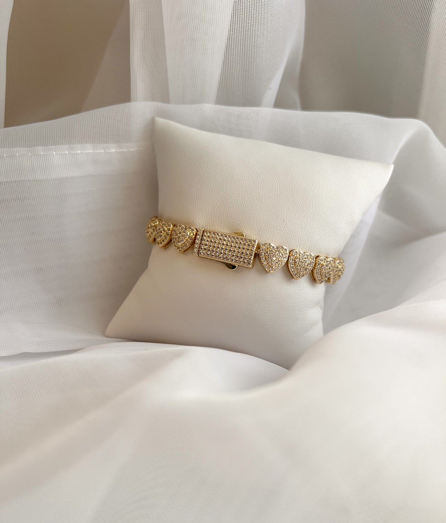 SWEET HEART BRACELET