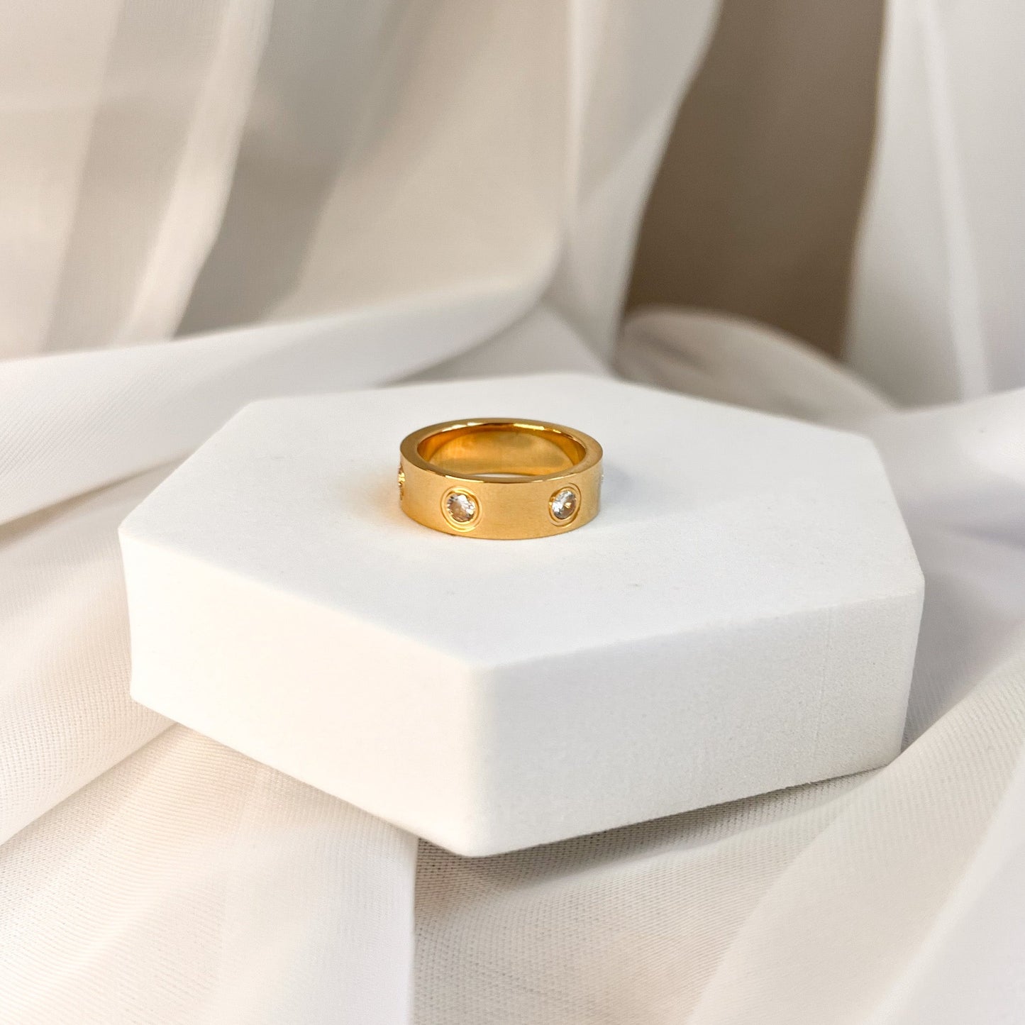 SURI RING