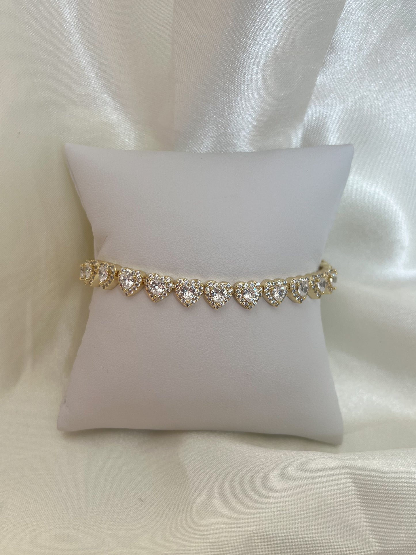 MARY HEART TENNIS BRACELET