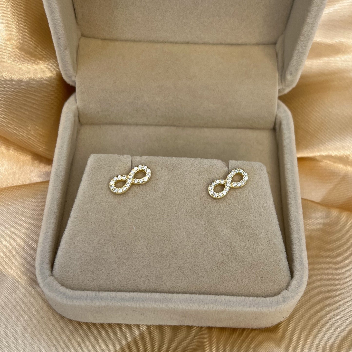 INFINITY STUD EARRINGS