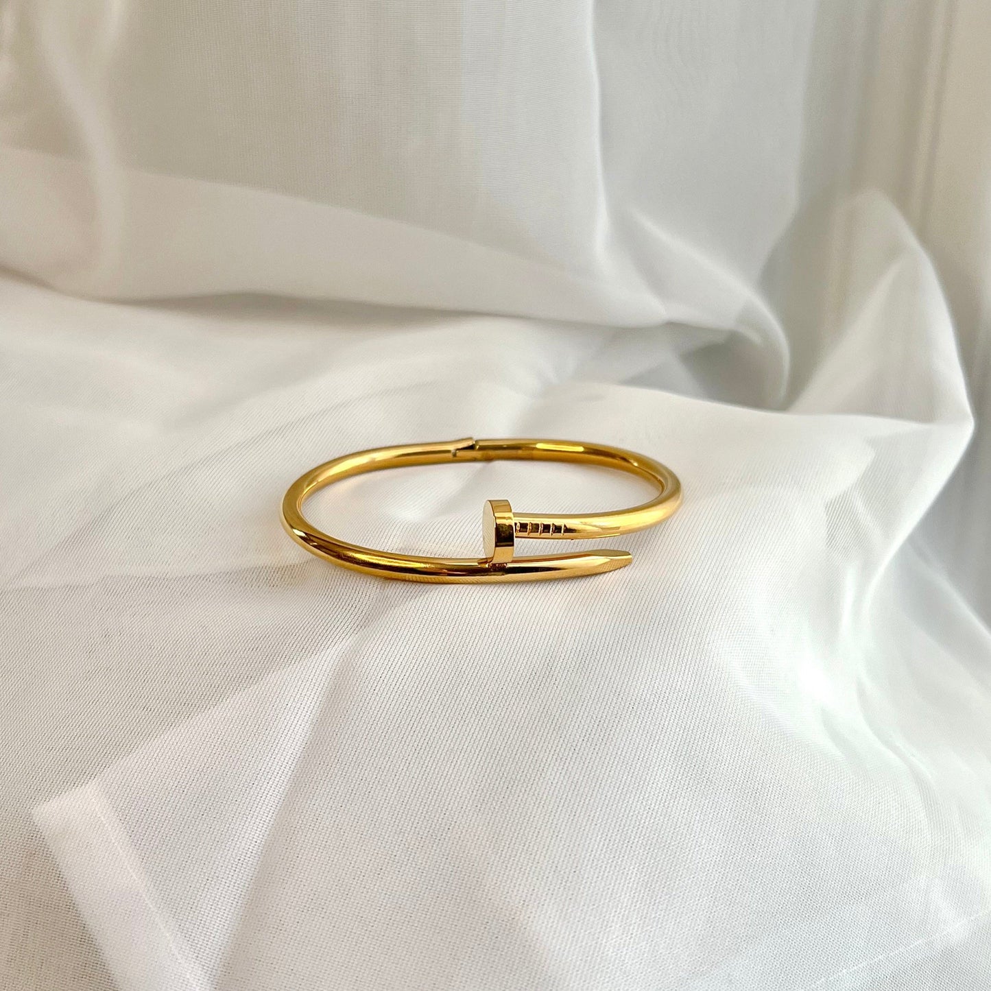 BETTY NAIL BRACELET