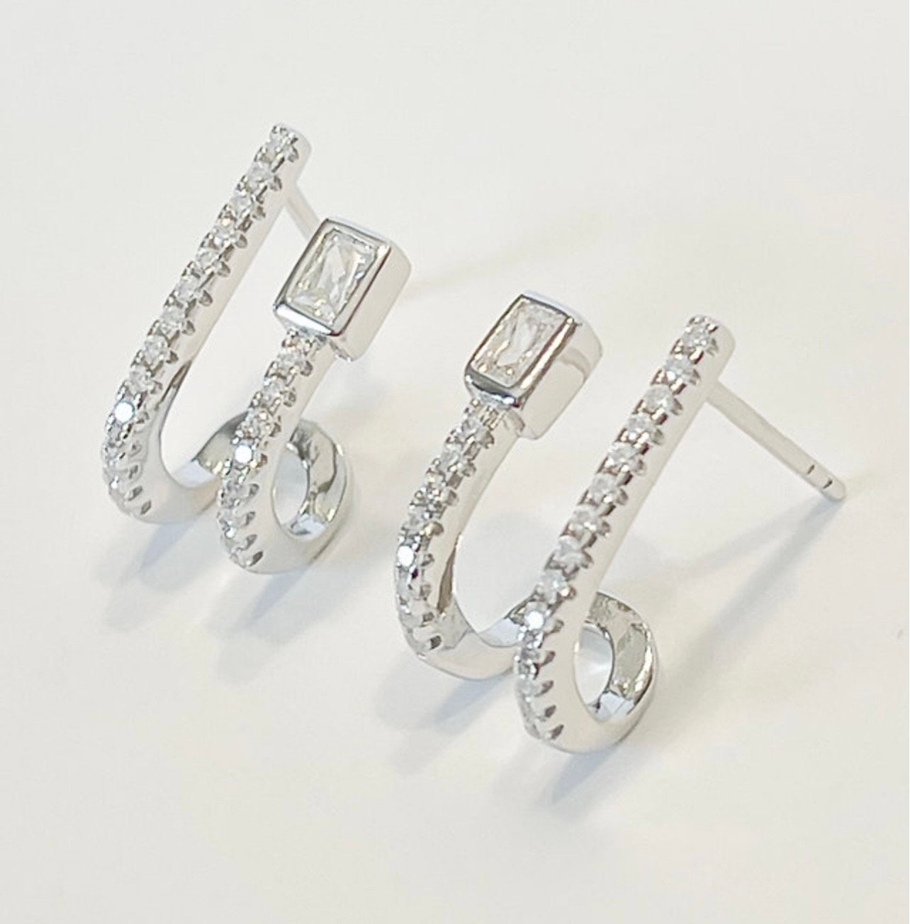 DOUBLE CRYSTAL STUD EARRINGS