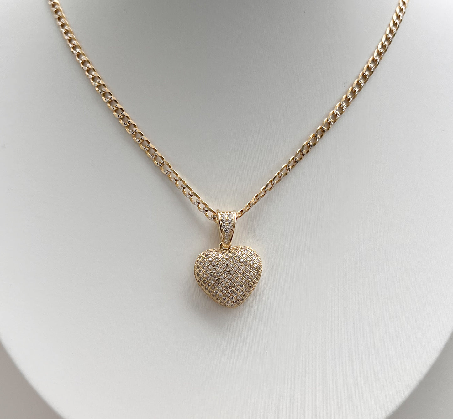 HEART PENDANT NECKLACE